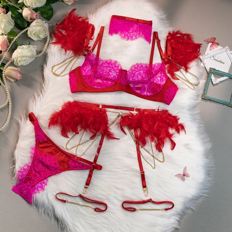 ENSEMBLE LINGERIE A PLUMES