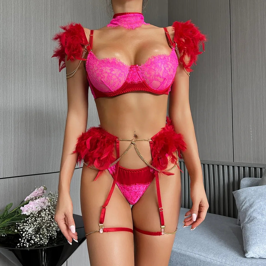 ENSEMBLE LINGERIE A PLUMES