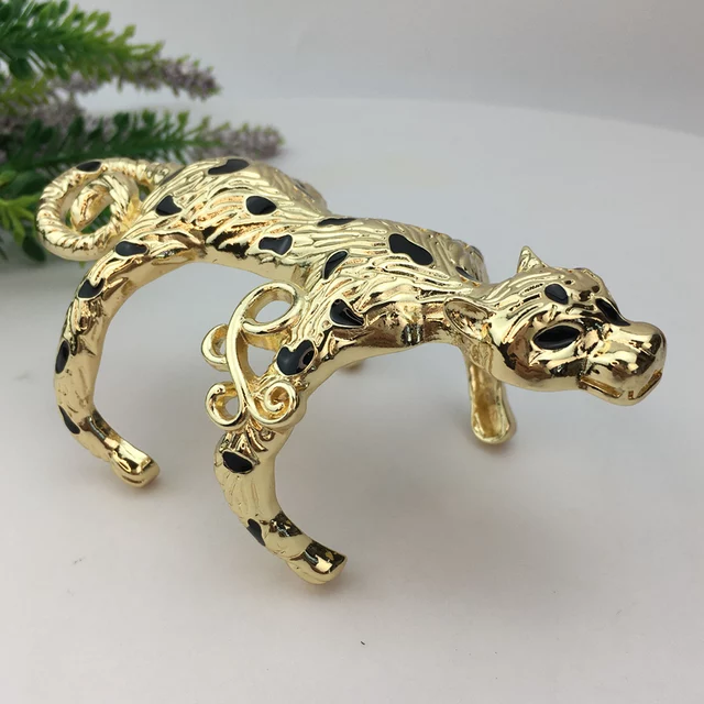 LUXURY ITALIAN GOLD LEOPARD BRACELET