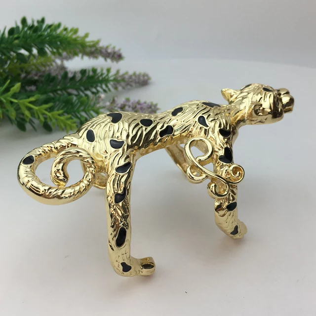 LUXURY ITALIAN GOLD LEOPARD BRACELET